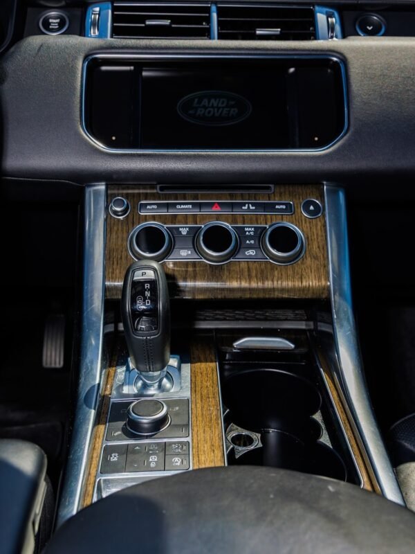 Range Rover Sport 2016 - Image 19