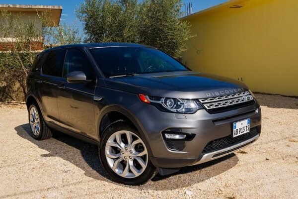 Land Rover Discovery Sport 2015