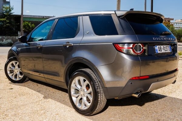 Land Rover Discovery Sport 2015 - Image 19