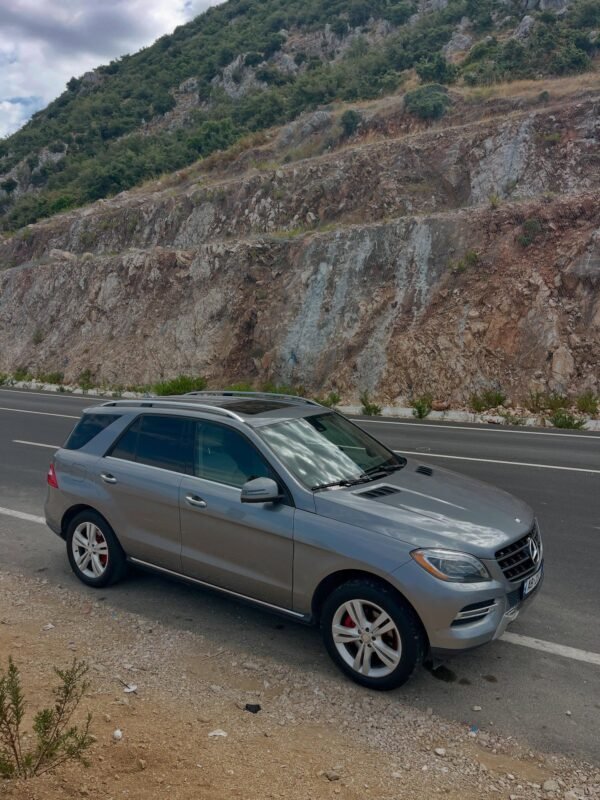 Mercedez Benz ML 2013 - Image 9