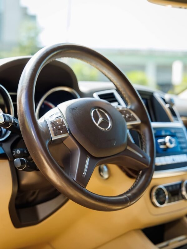 Mercedez Benz ML 2013 - Image 18